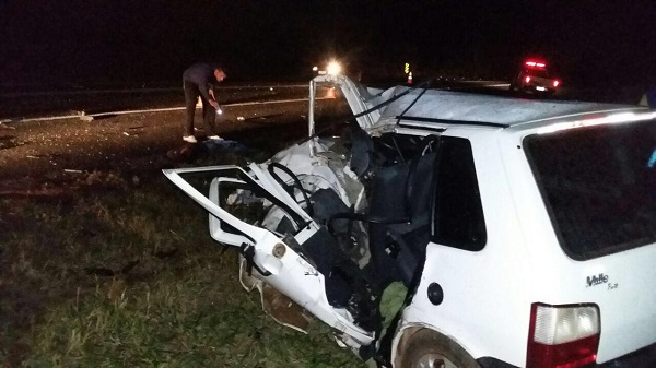 Uno ficou destruido (Foto: Reprodução)